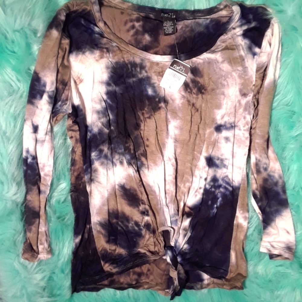 NWT Rue 21 Tie Dye Tie Top L